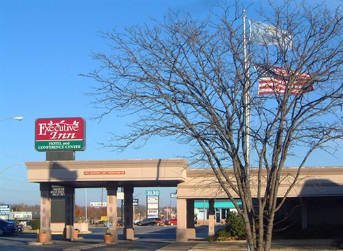 Executive Inn Hotel And Conference Center Lawton Esterno foto